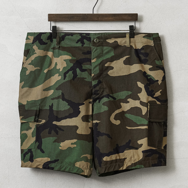 実物 新品 デッドストック 米軍 リメイク WOODLAND CAMO リップストップ カーゴショーツ