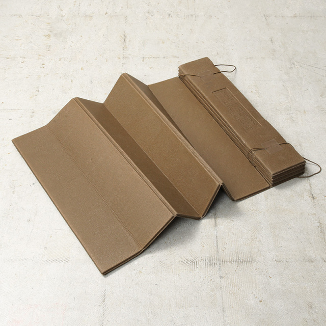 実物 USED 米軍 USMC THERMAREST社製 アコーディオン式 スリーピングマット