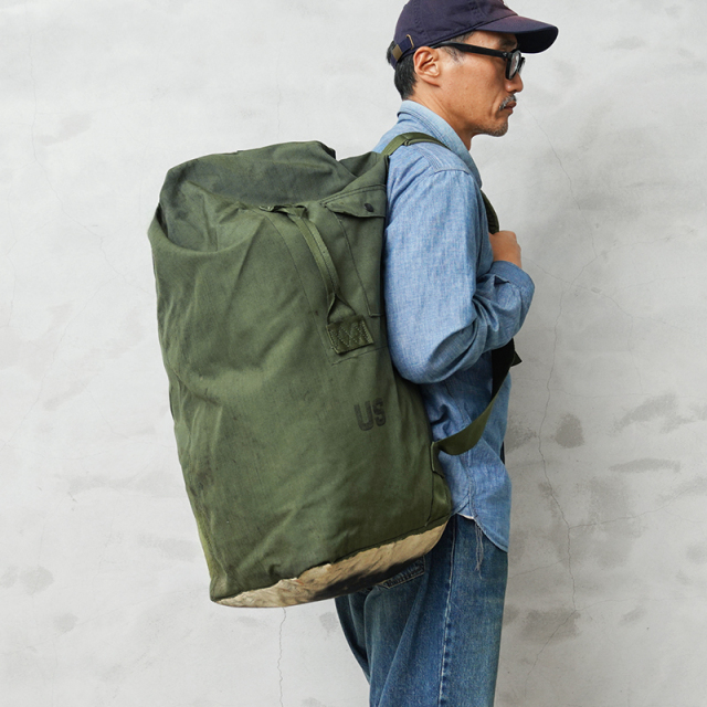 ミリタリー卸売仕入れ問屋M.Q.C アメリカ軍 米軍放出品 バッグ