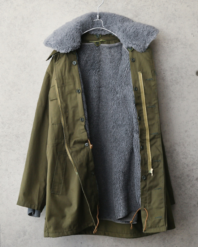 ミリタリー 卸売 仕入れ 問屋 実物 新品 チェコ軍 M-85 ボアライナーコート