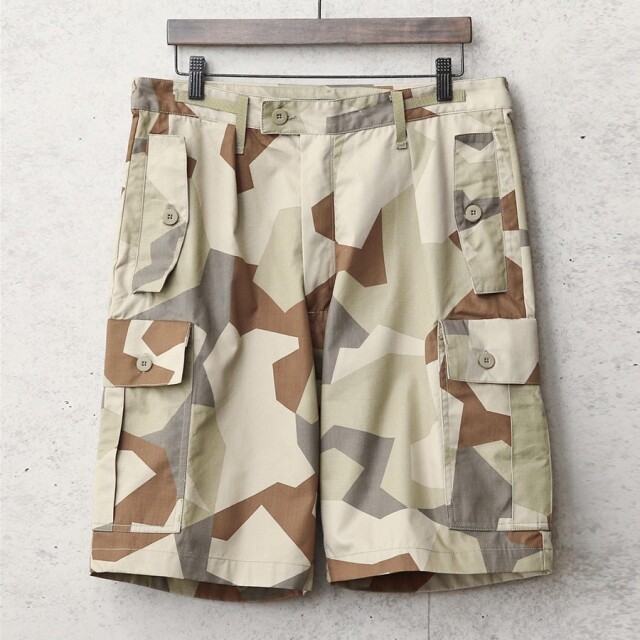 新品 ALE社製 スウェーデン軍 COMMERCIAL MODEL M-90K デザートカモ COMBAT ショーツ