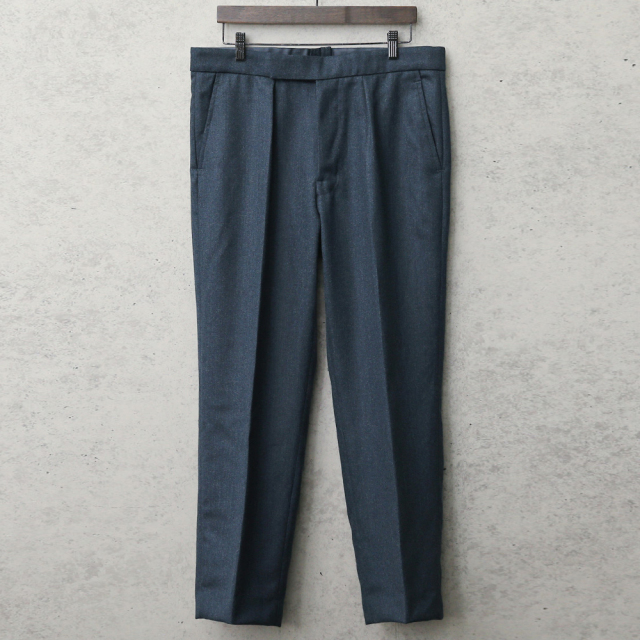 実物 USED イギリス RAF（王立空軍） No.1 DRESS トラウザーズ / オフィサーパンツ ネイビー バックポケット無し【～80サイズ】