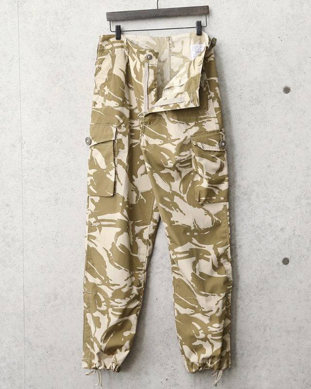イギリス軍　デザート　DPM　コンバット　パンツ MILITARY 実物 USED イギリス軍 WINDPROOF コンバット パンツ