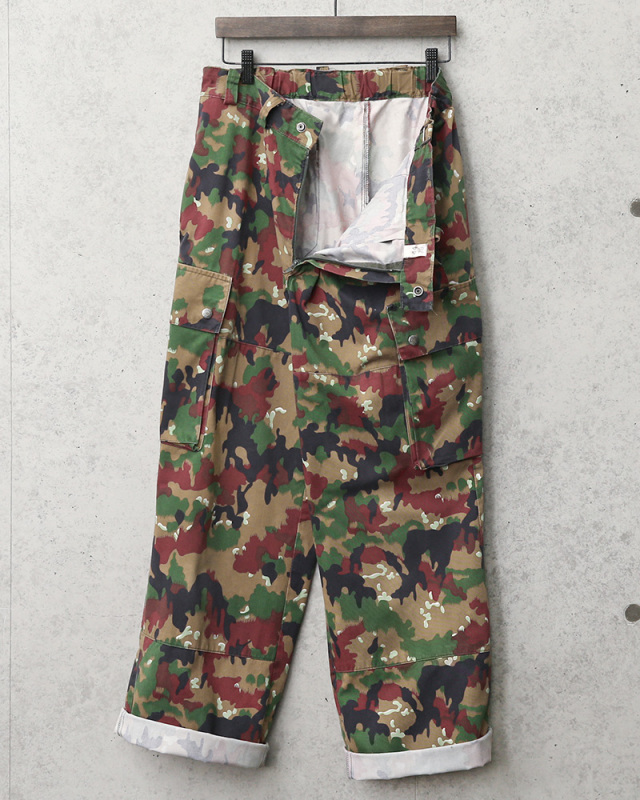 ミリタリー 卸売 仕入れ 問屋 実物 USED スイス軍 M-83 フィールド