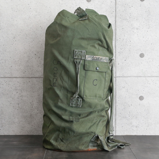 ミリタリー卸売仕入れ問屋M.Q.C アメリカ軍 米軍放出品 バッグ