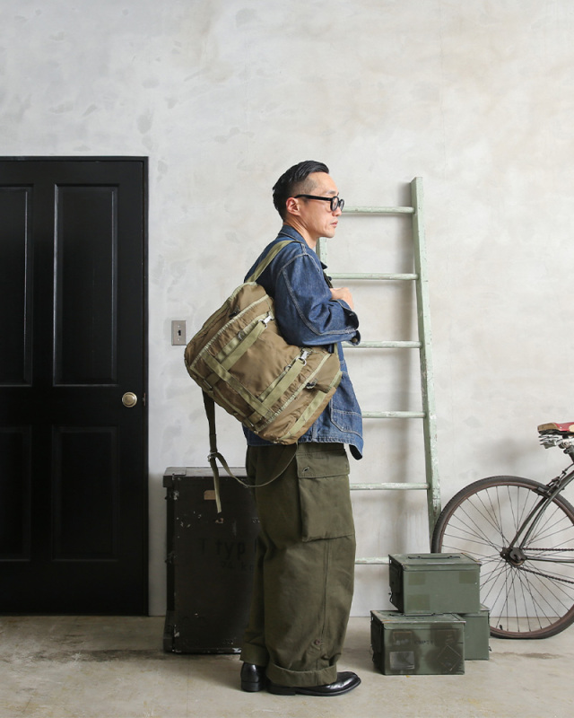 ミリタリー 卸売 仕入れ 問屋 実物 USED チェコ軍 3WAY パラシュート