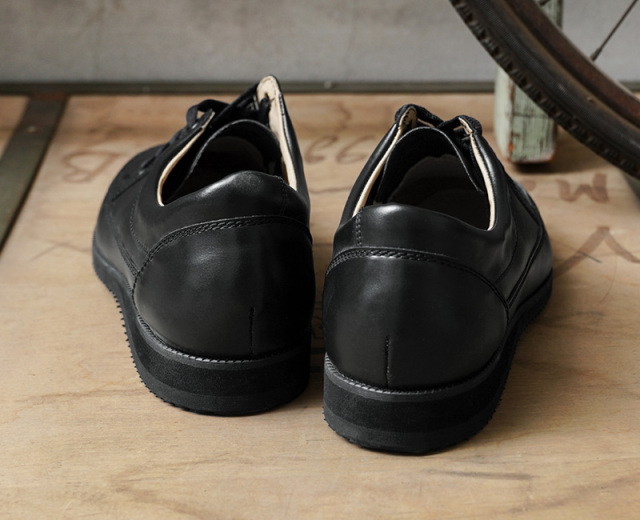 新品チェコ軍オフィサーサービスシューズ ポストマンシューズ28.5cm 黒 チェコ軍 レザー ポストマンシューズ ブラック デッドストック