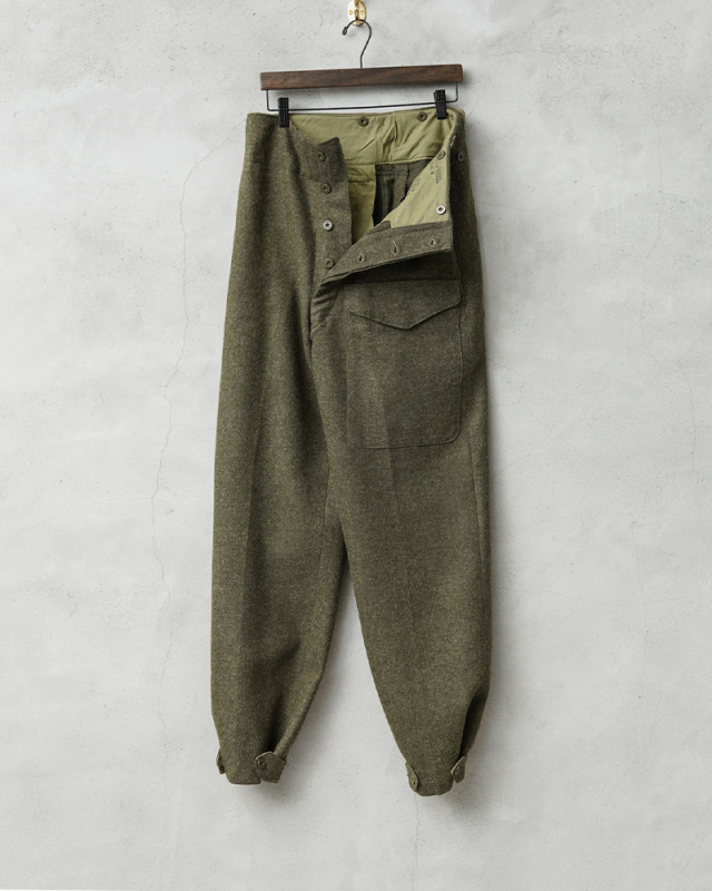 ミリタリー,卸売,仕入れ,問屋,実物,新品,デッドストック,カナダ軍