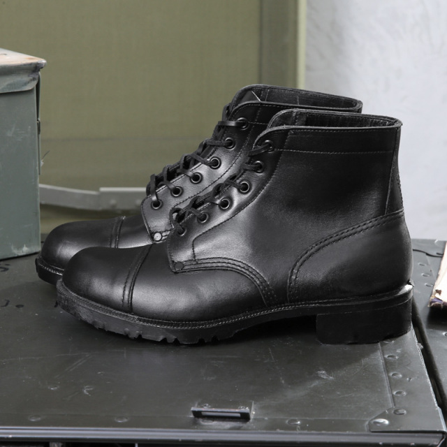 ミリタリー,卸売,仕入れ,問屋,実物,新品,デッドストック,オランダ軍