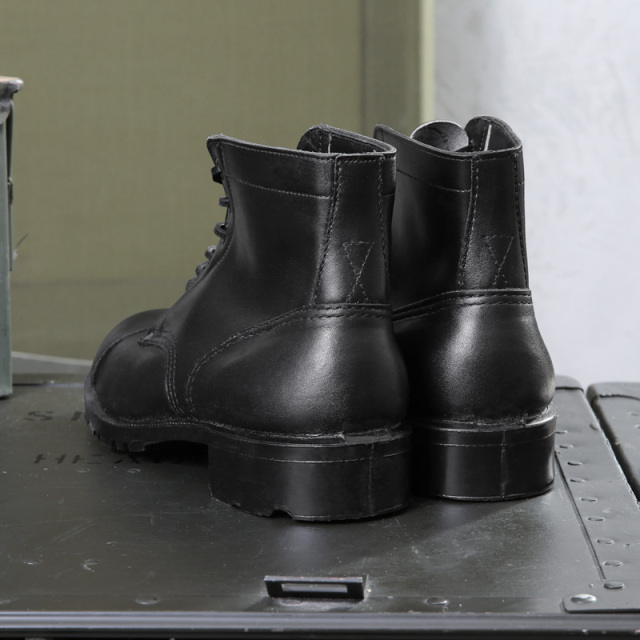 ミリタリー,卸売,仕入れ,問屋,実物,新品,デッドストック,オランダ軍