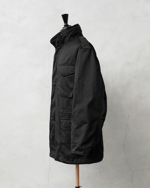 ミリタリー 卸売 仕入れ 問屋 実物 新品 デッドストック オーストリア