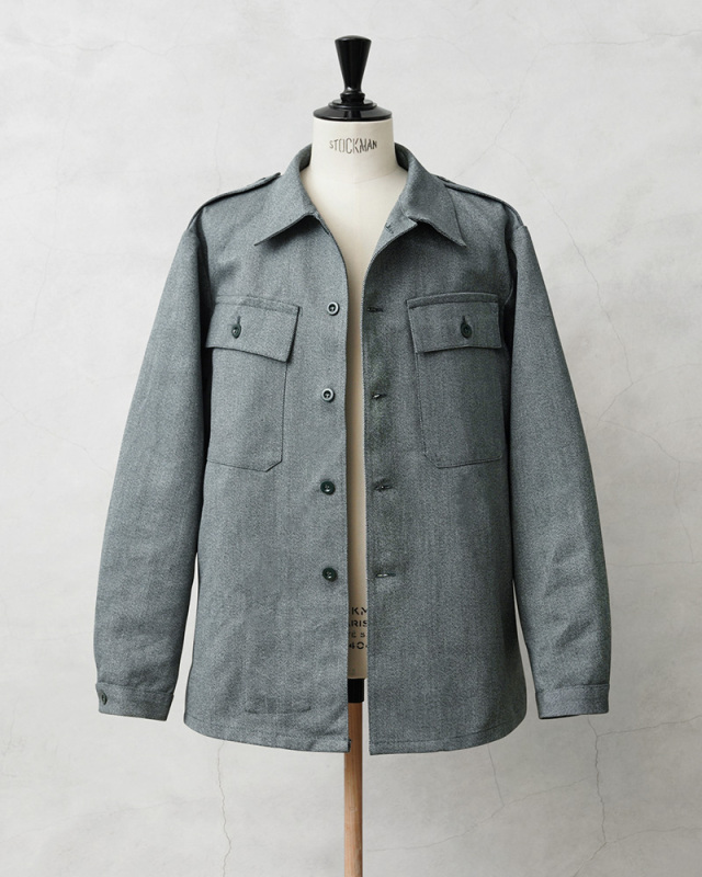 ヴィンテージ　デッドストック　PARALISER グレーウールブルゾン　Lサイズ ミリタリー 卸売 仕入れ 問屋 実物 新品 デッドストック スイス軍 後期