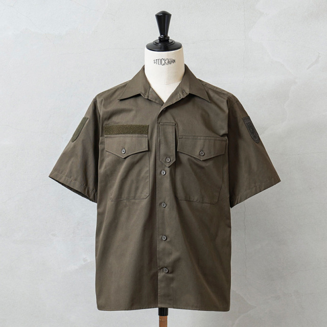 オーストリア軍 戦闘服 上下 セット パッチ 階級章 キャップ 実物 放出品 wip_19061402_10.jpg