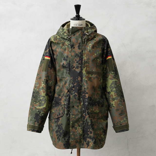 BWドイツ軍/連邦軍＊海軍＊少佐＊ホワイトジャケット（実物） waiper_wip-19020412