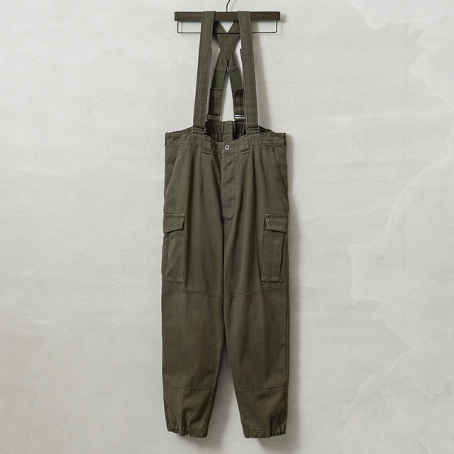 ミリタリー 卸売 仕入れ 問屋 実物 USED オーストリア軍 ダブルニー