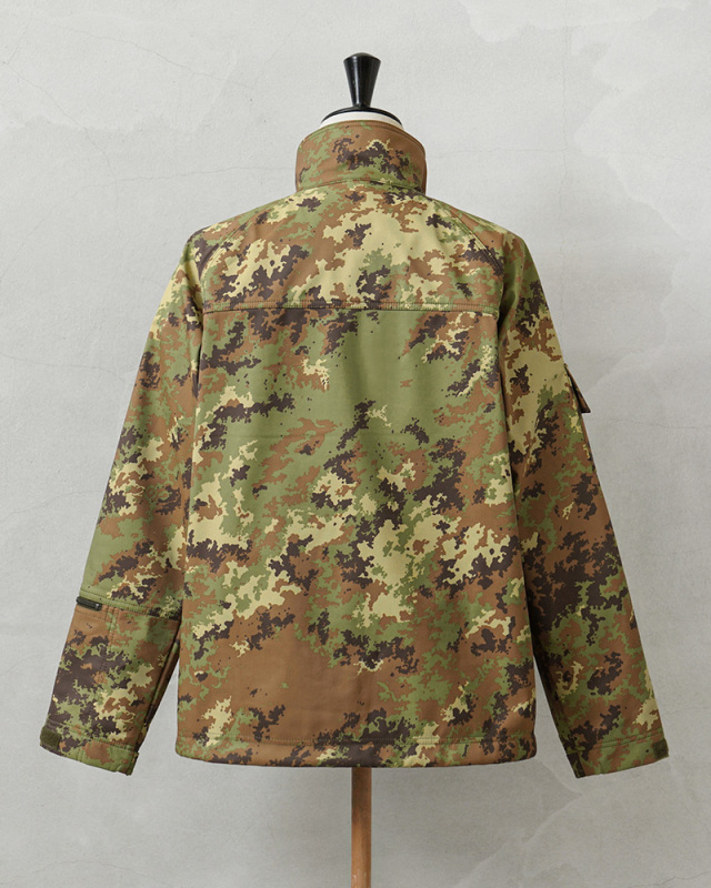 イタリア軍　ベジタートカモ　マイクロフリース　ソフトシェルジャケット　サイズ54 MILITARY 実物 新品 デッドストック イタリア軍 M.M. ソフト