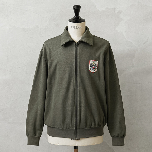 実物 USED オーストリア軍 トレーニングジャケット WHITEパッチ セットインスリーブ