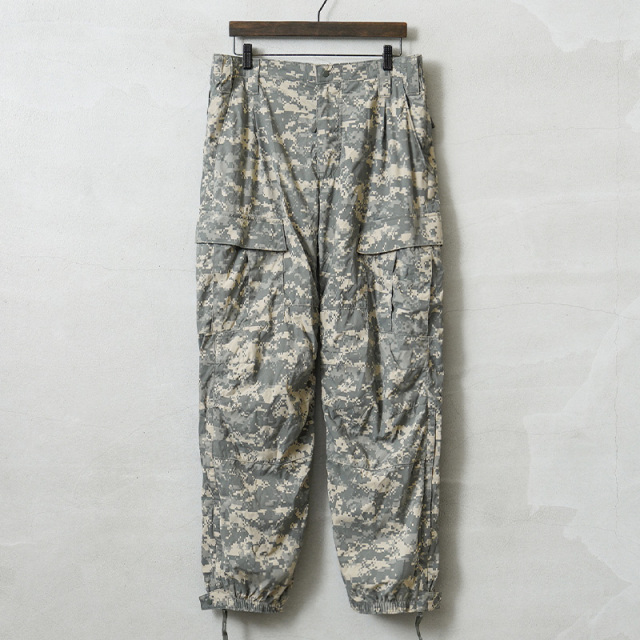 実物 新品 デッドストック 米軍 ECWCS GEN3 LEVEL5 コールドウェザー ソフトシェルパンツ UCP サスペンダー無し