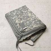 実物 USED 米軍 ポンチョライナー ACU（UCP）