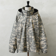 実物 USED 米軍 ECWCS GEN3 LEVEL6 GORE-TEX ジャケット ACU（UCP）