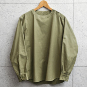 実物 新品 デッドストック ルーマニア軍 スリーピングシャツ 肩開き オリーブ