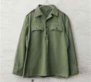 実物 新品 デッドストック ブルガリア軍 プルオーバー 3ボタン ジャケット