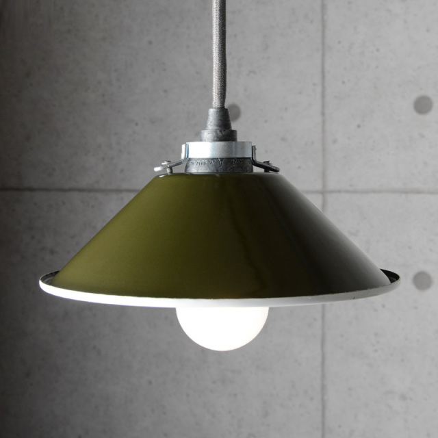 実物 新品 米軍 REFLECTOR, LIGHT ランプシェード