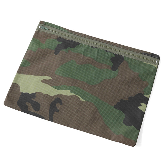 実物 新品 イタリア軍 リメイクポーチ