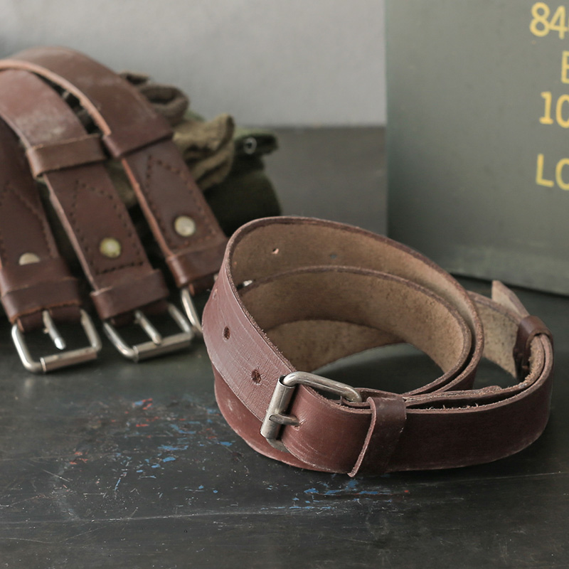実物 新品 デッドストック ルーマニア軍 レザーベルト