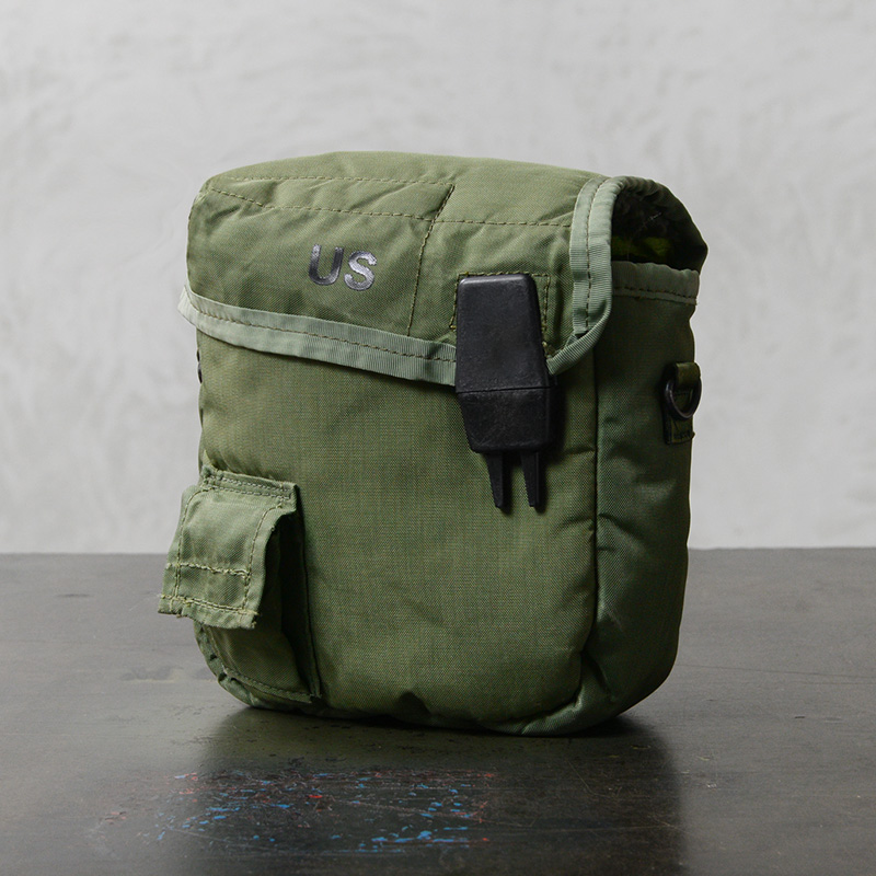 実物 USED 米軍 2QT ウォーターキャンティーンカバー OLIVE