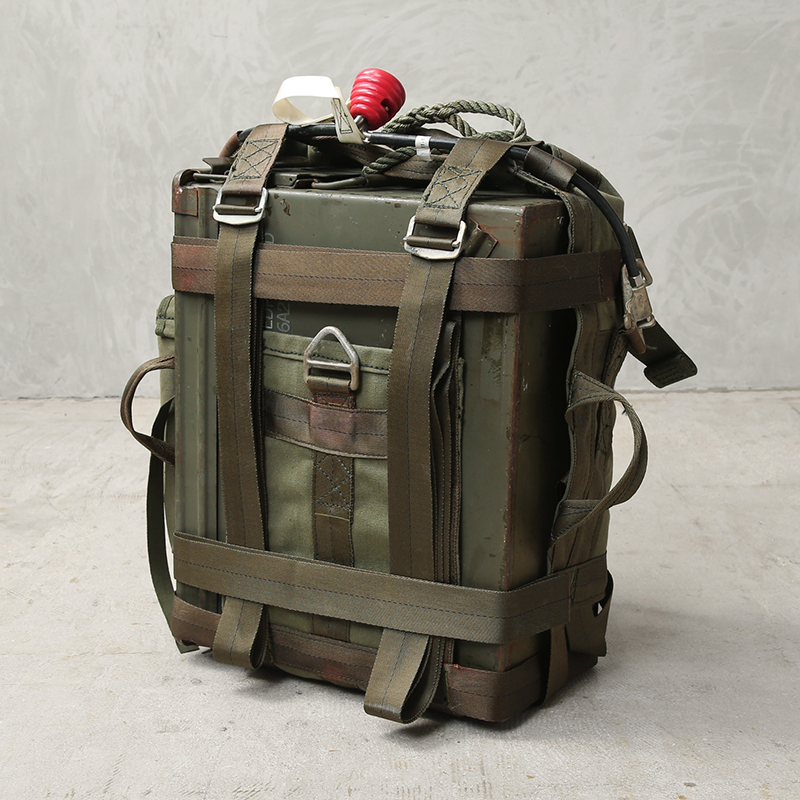 実物 新品 デッドストック 米軍 70’s ウェポン&個人装備用 パラシューティストハーネス