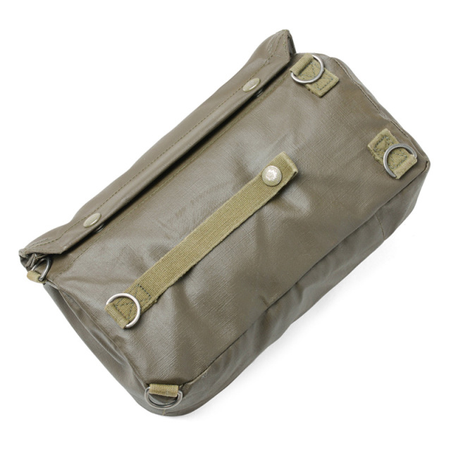 実物 スイス軍 ガスマスクバッグ USED