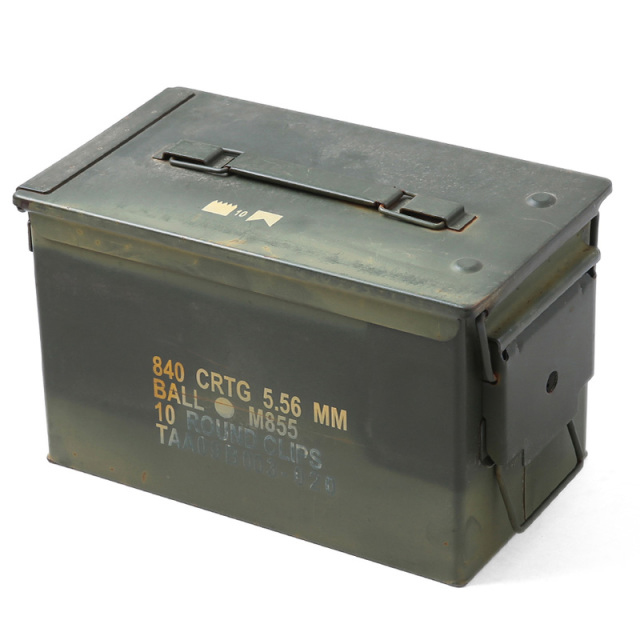 実物 米軍 M2A1 Mサイズ アモカン（弾薬箱） USED