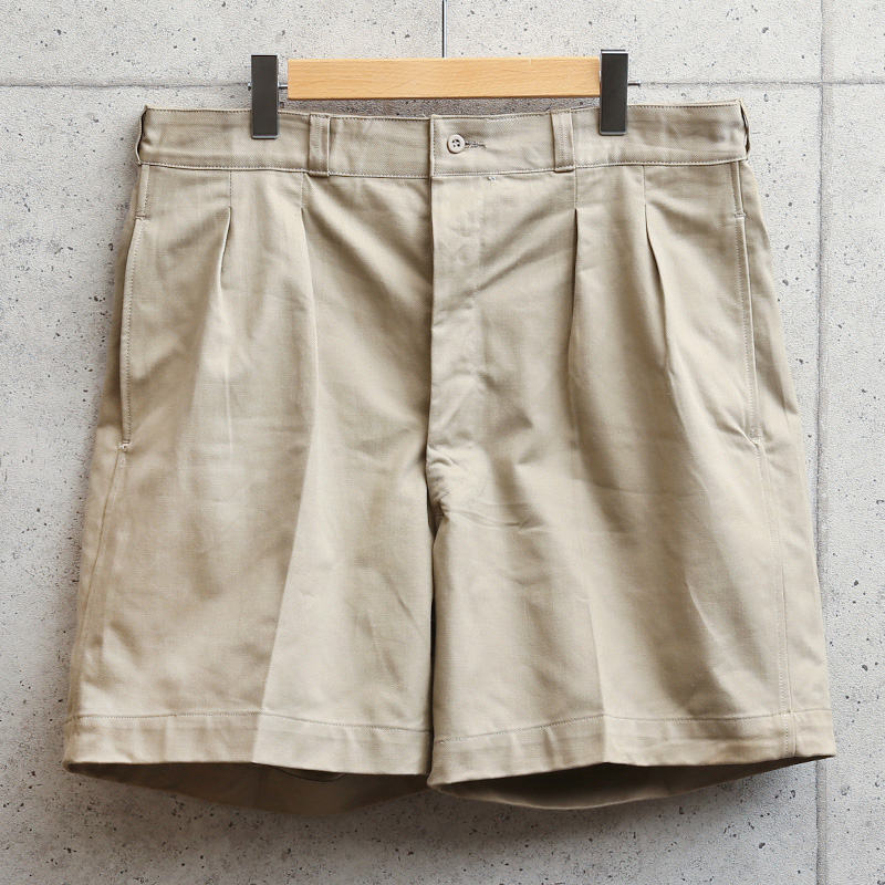 実物 新品 デッドストック フランス軍 M-52 チノショートパンツ ツータック