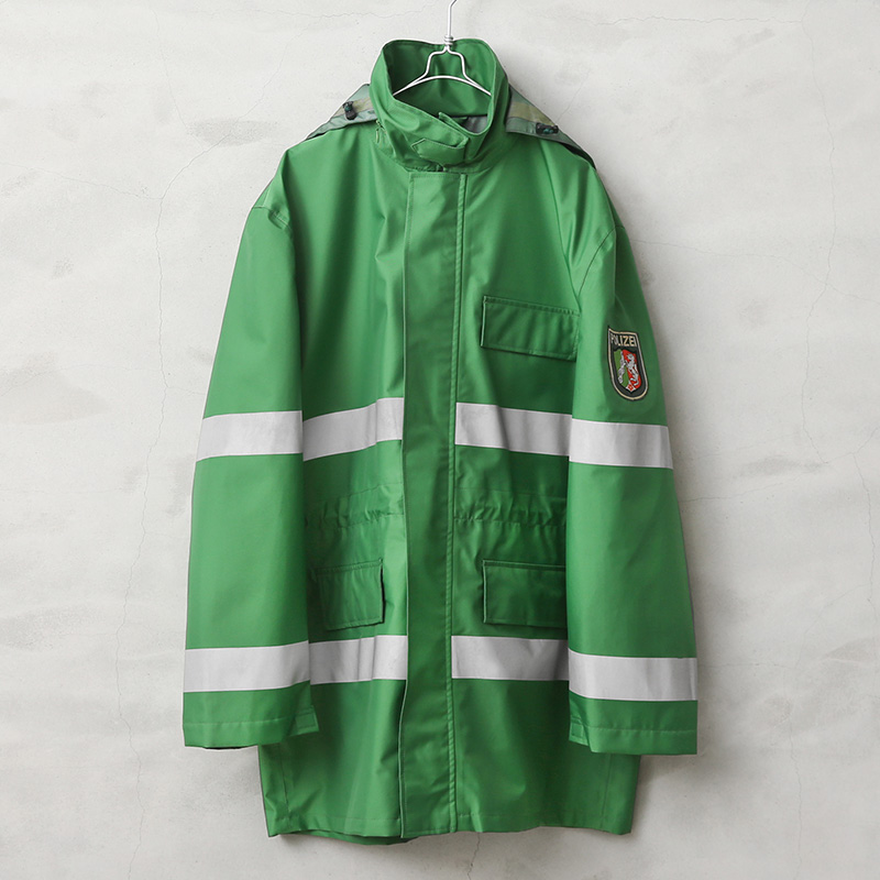 ミリタリー 卸売 仕入れ 問屋 実物 USED ドイツ警察 WATERPROOF