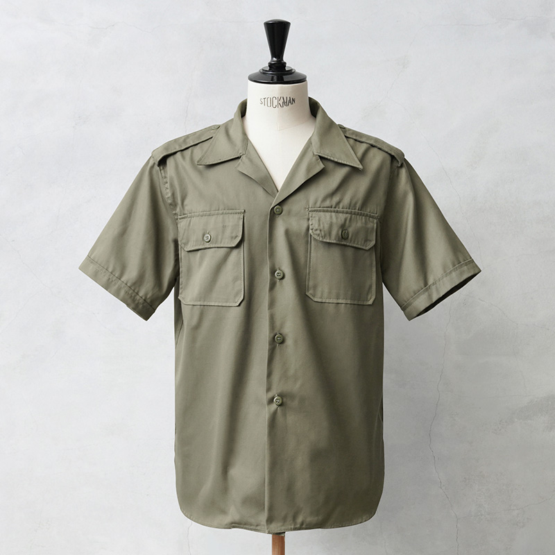 実物 新品 デッドストック ギリシャ軍 ショートスリーブ チノシャツ オリーブ