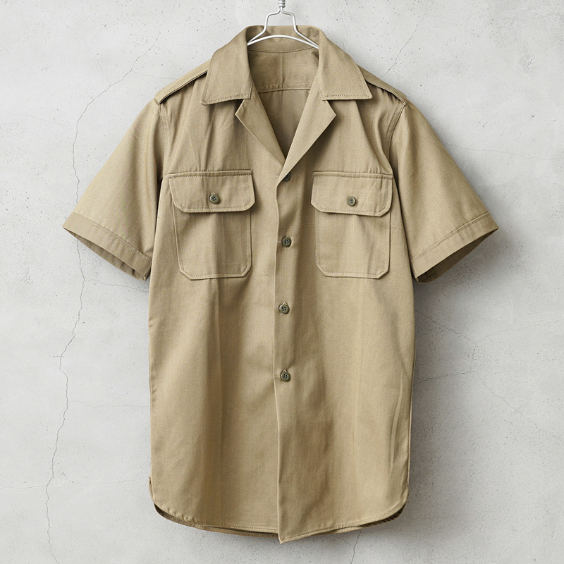 実物 新品 デッドストック ギリシャ軍 ショートスリーブ チノシャツ カーキ