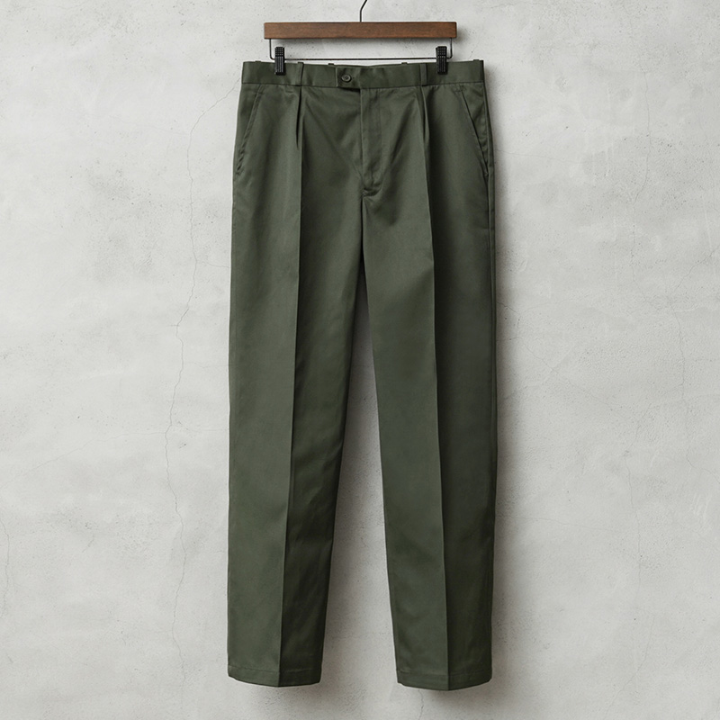 実物 新品 デッドストック フランス軍 T/Cツイル ユーティリティ ワンタック トラウザーズ OLIVE