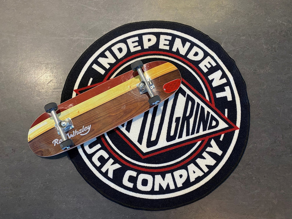 INDEPENDENT TRUCKS インディペンデントトラックス BTG SUMMIT 36inch RUG (44643612)