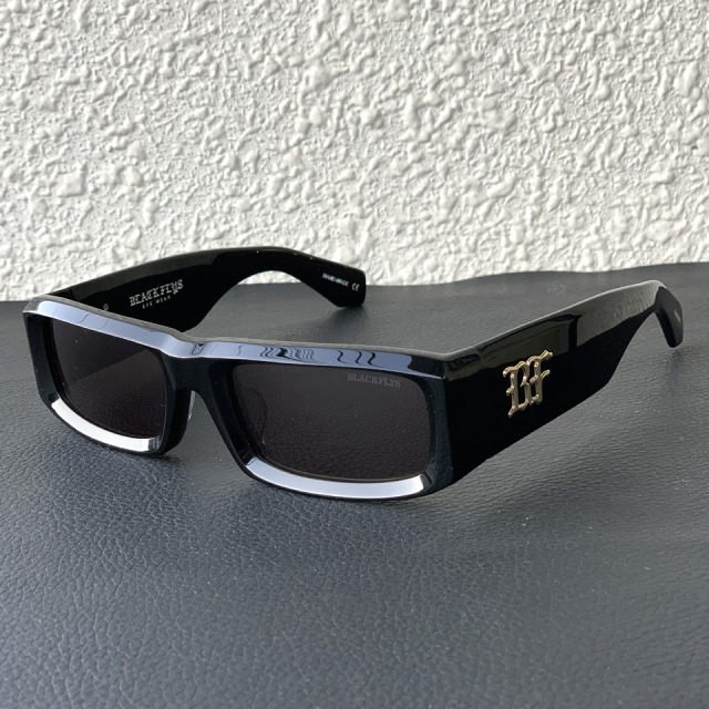 BLACKFLYS / FLY DOZER