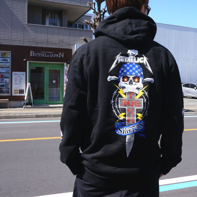 ドッグタウン DOG TOWN  × METALLICA メタリカ 限定 コラボ パーカー LIMITED HOODIE フーディー  クロスロゴ ブラック 黒 BLACK