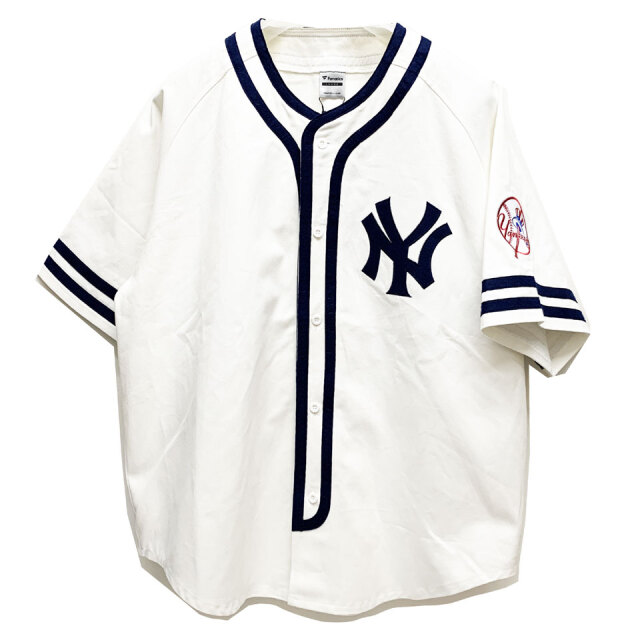 fanatics2404_01.jpg?t= 