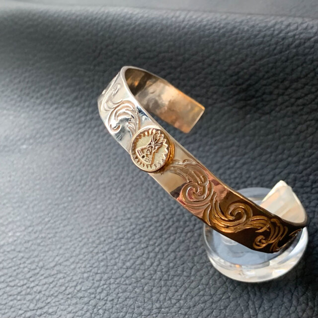 グレーバーメタルワークス GRAVER METAL WORKS K10ティピ 唐草バングル 手打ち SILVER BANGLE