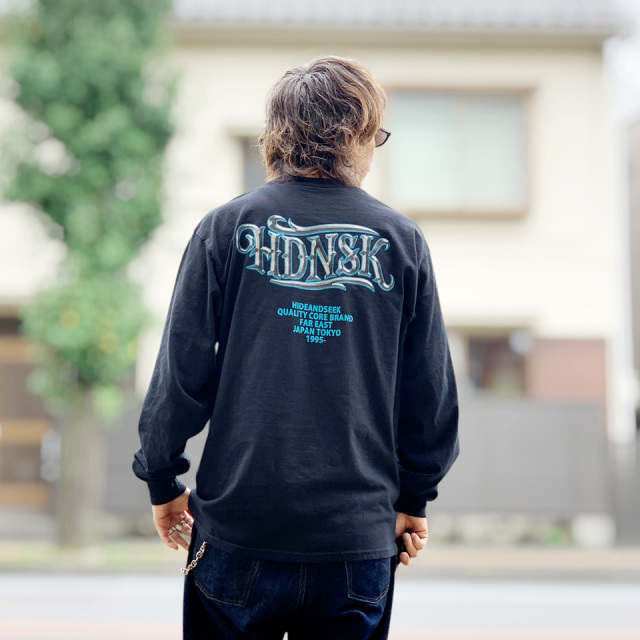 HIDE AND SEEK / X-LOGO LS TEE