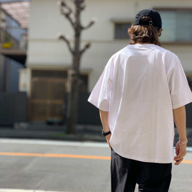 HUF TS02400WHITE 関税送料込 HUF ハフ 半袖Tシャツ メンズ TS02400 ホワイト 白 ブラック 黒