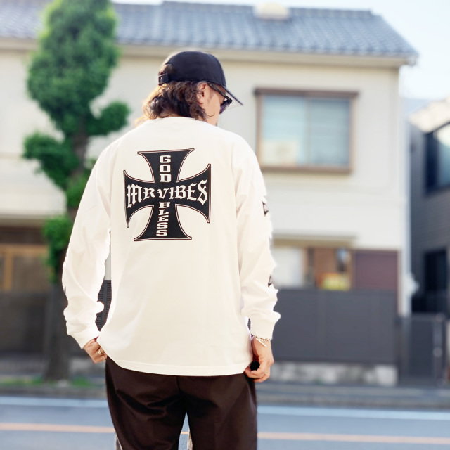 CHOICE 中古 / アースプリント総柄Tシャツ  黒  S-25-07-27-050-ts-HR-ZS CHOICE 中古 / アースプリント総柄Tシャツ 黒 S-25-07-27-050-ts