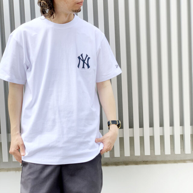 Supreme NY Yankees ロゴ Tシャツ ホワイト