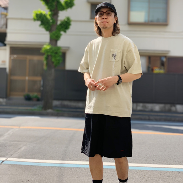 SANTACRUZ / OVERDYE HAND POCKET S/S Tee