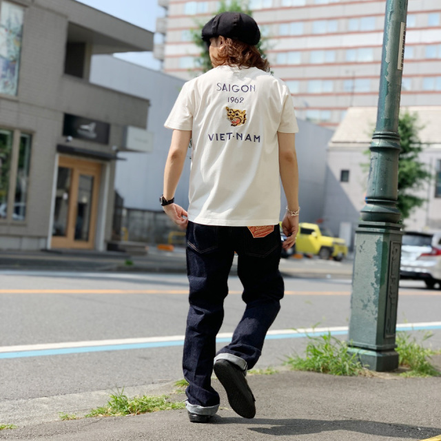 SUGAR CANE / 14.25oz DENIM 1947 MODEL (REGULAR STRAIGHT)
