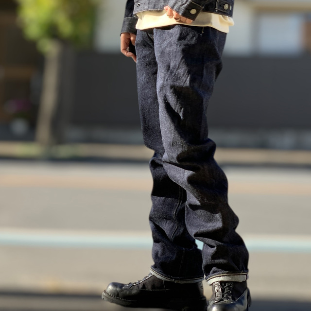 SUGAR CANE / 14.25oz DENIM 1947 MODEL (REGULAR STRAIGHT)
